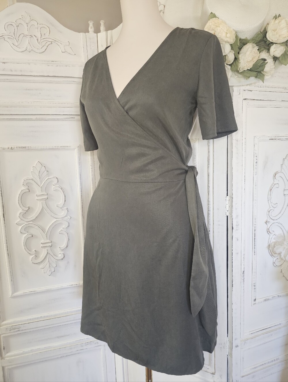 Vetta Olive Green Tencel Linen Short Wrap Dress